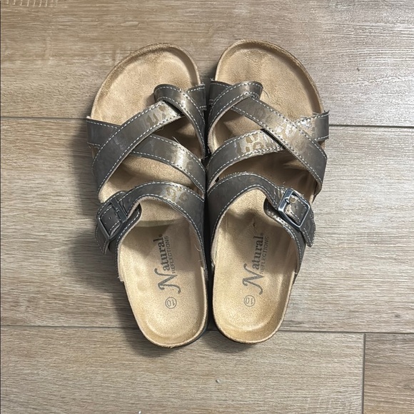 Natural Women's Brown  leopard Sandals - Picture 1 of 2
